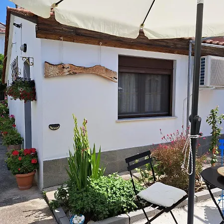 Sunny 펜션 Skála Marión